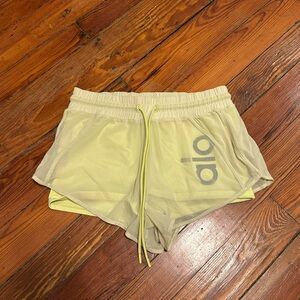 ALO Yoga Ambience Shorts